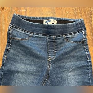 Old Navy Rockstar Jeggings. Size 8.